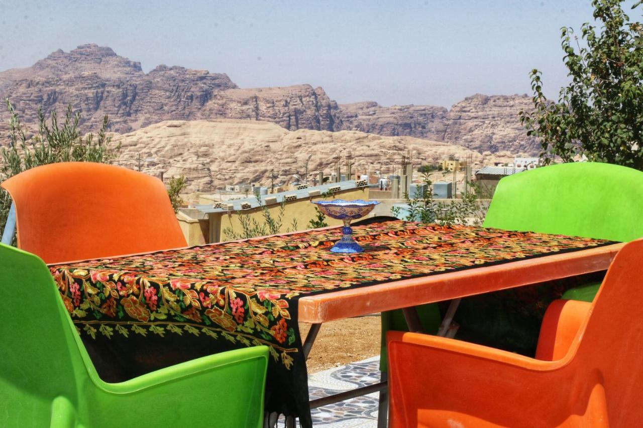 Petra Stones Inn Wadi Musa Exterior photo